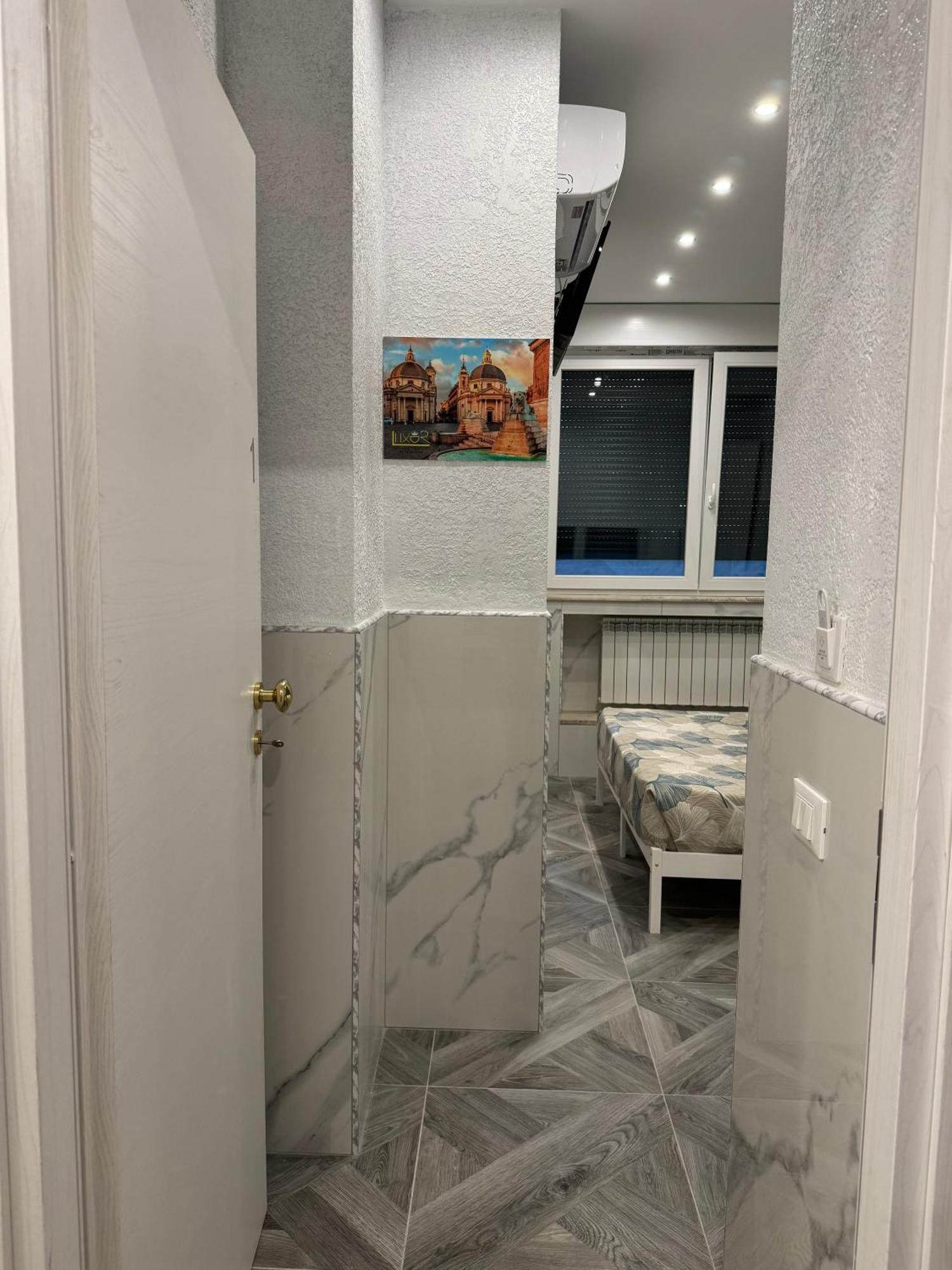 Luxor Eco Roma Casa E Appartamento Per Vacanze In Centro Piazza Bologna, Colosseo, Piazza Di Spagna, Vaticano, San Pietro, Sapienza, Fontana Di Trevi, Piazza Navona, Trastevere, Tiburtina, Termini, Aeroporto Екстериор снимка