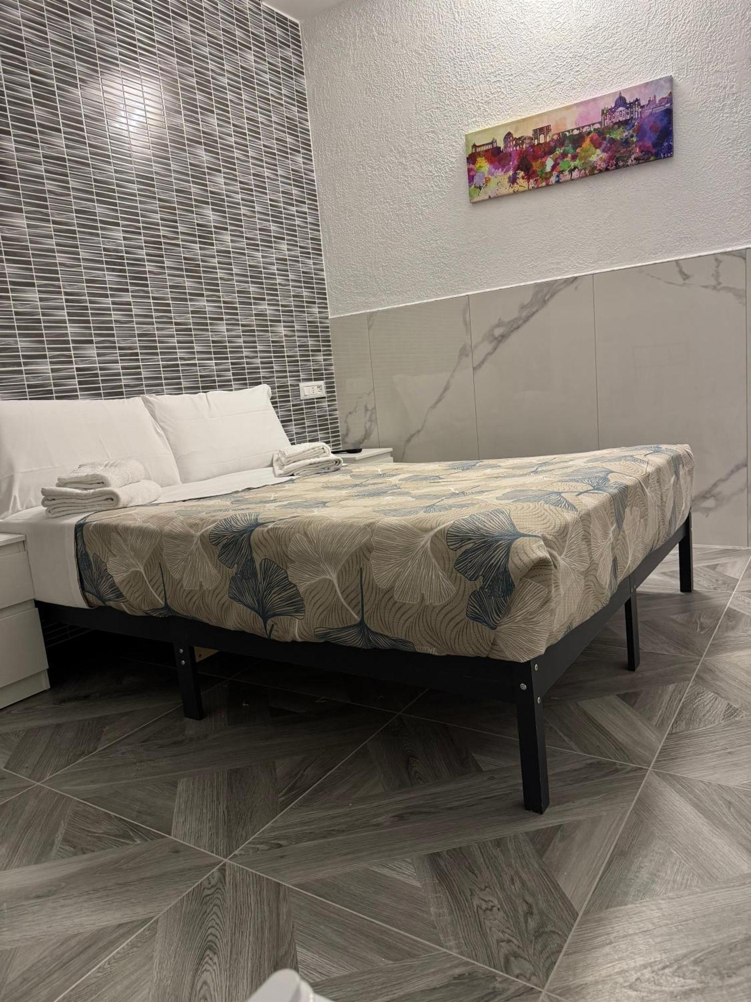 Luxor Eco Roma Casa E Appartamento Per Vacanze In Centro Piazza Bologna, Colosseo, Piazza Di Spagna, Vaticano, San Pietro, Sapienza, Fontana Di Trevi, Piazza Navona, Trastevere, Tiburtina, Termini, Aeroporto Екстериор снимка