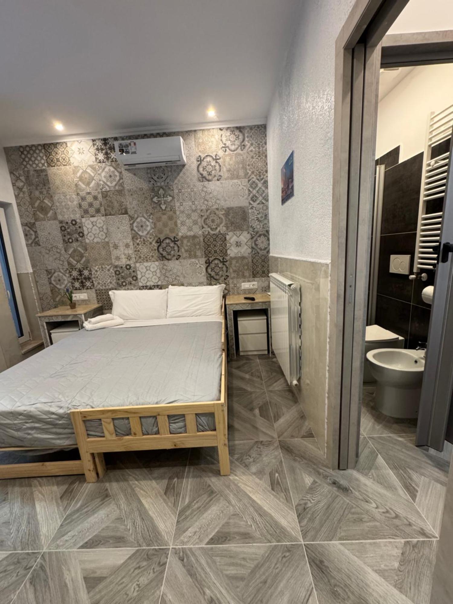 Luxor Eco Roma Casa E Appartamento Per Vacanze In Centro Piazza Bologna, Colosseo, Piazza Di Spagna, Vaticano, San Pietro, Sapienza, Fontana Di Trevi, Piazza Navona, Trastevere, Tiburtina, Termini, Aeroporto Екстериор снимка